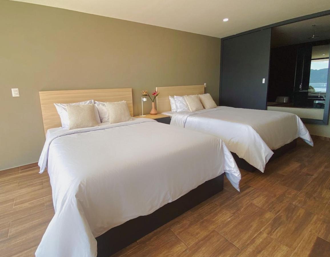 Cardedeu Hotel Lago De Coatepeque El Congo Екстериор снимка