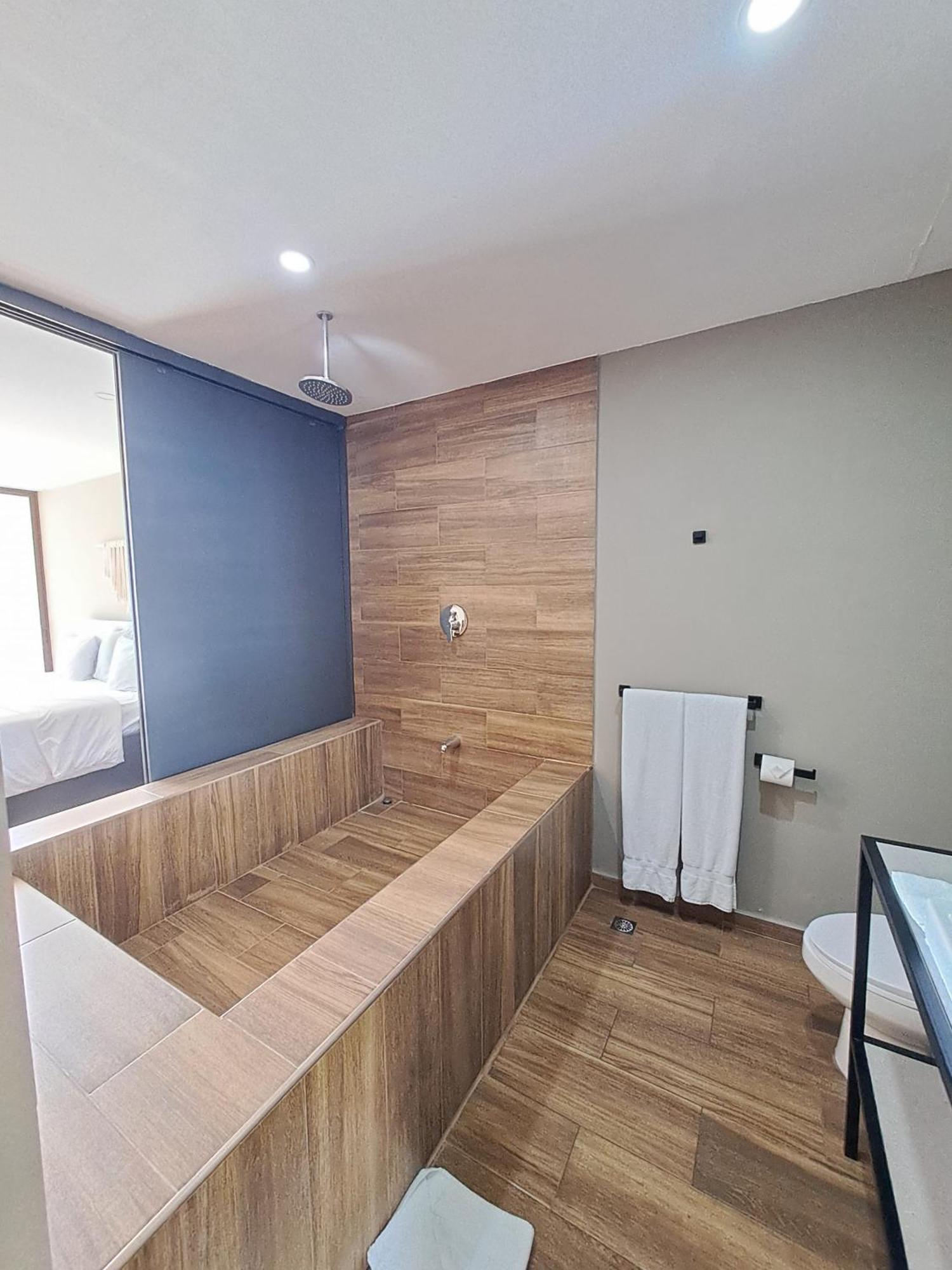 Cardedeu Hotel Lago De Coatepeque El Congo Екстериор снимка